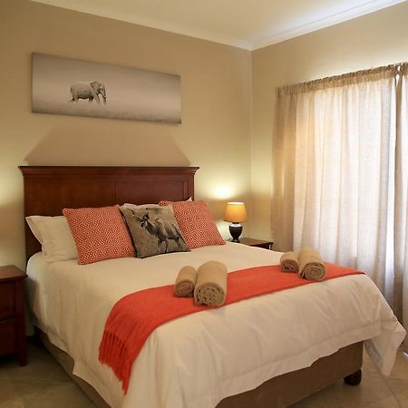 African Eagle Apartments Witfield Luaran gambar