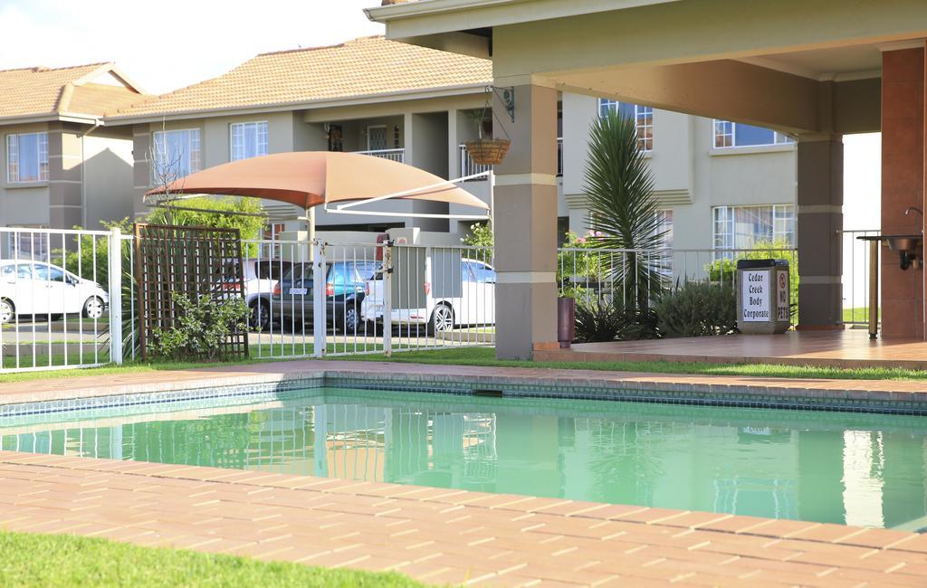 African Eagle Apartments Witfield Bilik gambar