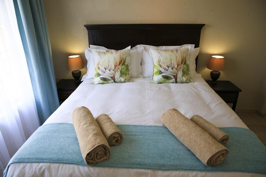 African Eagle Apartments Witfield Luaran gambar