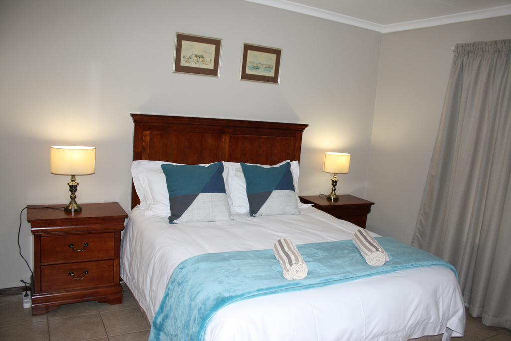 African Eagle Apartments Witfield Luaran gambar